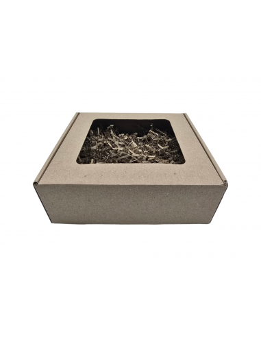 Kartonik z okienkiem + sianko na zestaw...