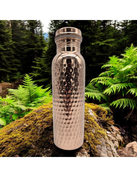 Miedziana butelka młotkowana na wodę 900ml