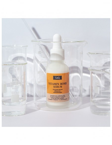 VITAMIN BOMB SERUM laq No5 Stay Strong